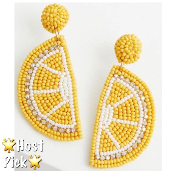 ✨HP✨ 🆕Yellow Lemon Beaded Statement Earrings NWT - Picture 1 of 5